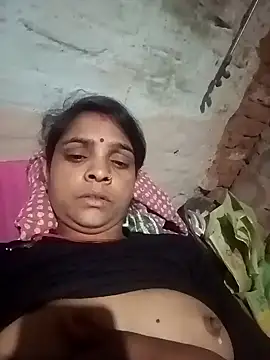 Snapshot of Rinki_malhotra chatting on February 15, 2026, 3:44 pm Rinki malhotra online show from February 15, 2026, 3:44 pm