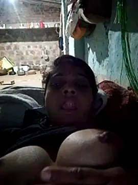 Snapshot of Rinki_malhotra chatting on February 5, 2026, 8:37 pm Rinki malhotra online show from February 5, 2026, 8:37 pm