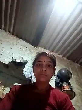 Snapshot of Rinki_malhotra chatting on February 8, 2026, 9:45 pm Rinki malhotra online show from February 8, 2026, 9:45 pm