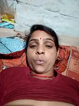 Snapshot of Rinki_malhotra chatting on February 4, 2026, 6:47 pm Rinki malhotra online show from February 4, 2026, 6:47 pm