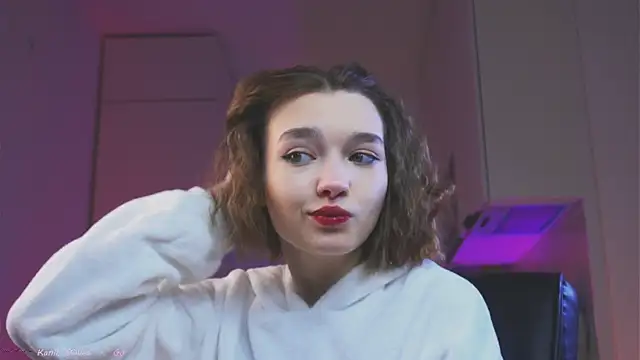 Leyla crsh online show from April 5, 2026, 5:14 am