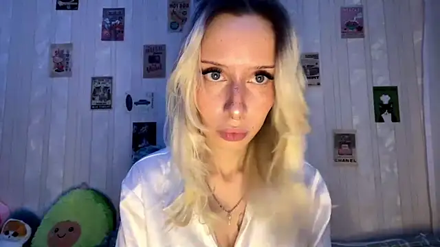 BrittanieKerkhoff online show from January 9, 2026, 2:02 pm