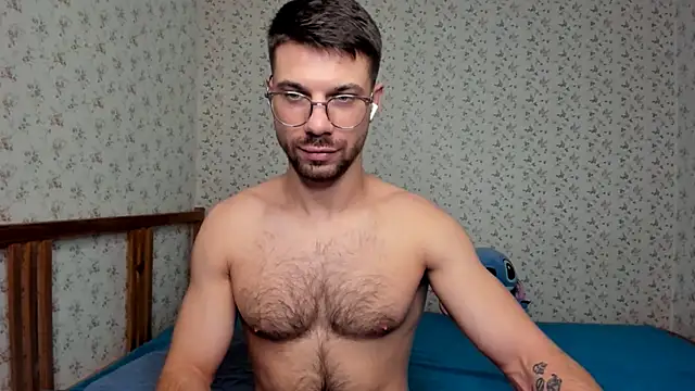 Snapshot of Tony_Wolf chatting on January 10, 2026, 1:23 am Tony Wolf online show from January 10, 2026, 1:23 am