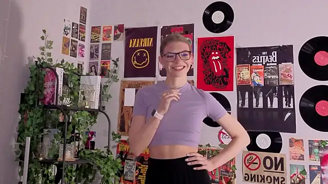 Snapshot of JeaneneWoltz chatting on January 19, 2026, 9:13 am JeaneneWoltz online show from January 19, 2026, 9:13 am