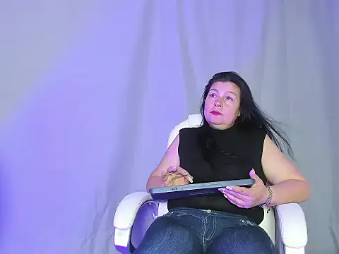 Samanrtha17 online show from January 9, 2026, 6:59 pm