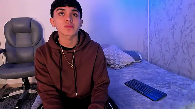  TaylorBlack online show from January 9, 2026, 11:39 am