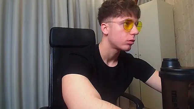 KellenWest online show from February 20, 2026, 5:26 am