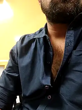 bnglrboy0886 online show from June 6, 2026, 1:49 pm