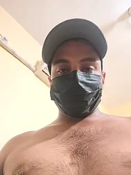 bnglrboy0886 online show from May 18, 2026, 7:18 pm