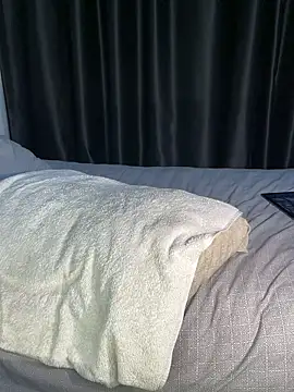 LiaCuti online show from February 28, 2026, 10:04 am