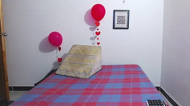 cirosky elchicopolla online show from February 17, 2026, 3:26 am