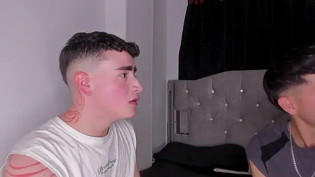 naughtysalomon   online show from February 4, 2026, 2:50 am