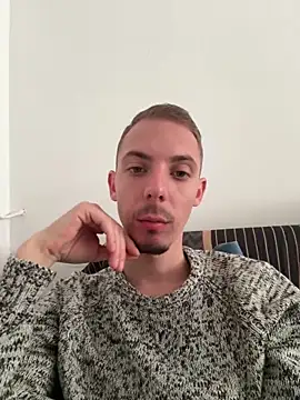 Snapshot of churra23 chatting on February 18, 2026, 12:56 pm churra23 online show from February 18, 2026, 12:56 pm