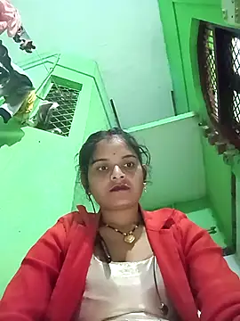 Snapshot of Uma_pande chatting on December 19, 2025, 2:30 pm Uma pande online show from December 19, 2025, 2:30 pm