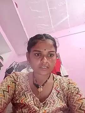 Snapshot of Uma_pande chatting on February 28, 2026, 4:28 pm Uma pande online show from February 28, 2026, 4:28 pm