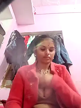 Snapshot of Uma_pande chatting on February 5, 2026, 11:11 pm Uma pande online show from February 5, 2026, 11:11 pm