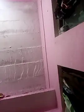 Snapshot of Uma_pande chatting on February 24, 2026, 11:27 pm Uma pande online show from February 24, 2026, 11:27 pm