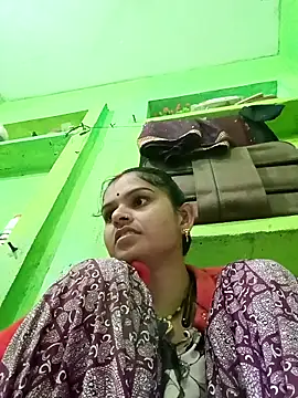 Snapshot of Uma_pande chatting on January 7, 2026, 6:29 am Uma pande online show from January 7, 2026, 6:29 am