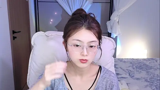 Koikoi    online show from April 3, 2026, 6:42 am