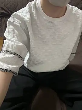 Snapshot of tubasa1216 chatting on March 6, 2026, 12:00 pm tubasa1216 online show from March 6, 2026, 12:00 pm