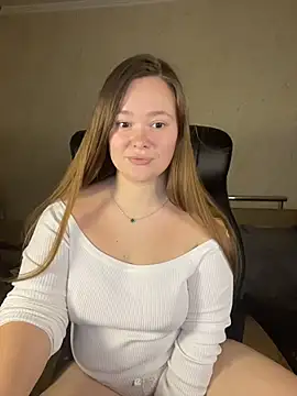 CaramelleSugarr online show from March 27, 2026, 8:43 pm