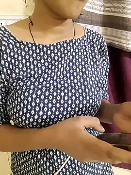 Geeta rani79 online show from April 20, 2026, 7:26 pm