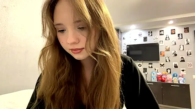 Snapshot of Princessofcashe chatting on March 11, 2026, 7:08 pm Princessofcashe online show from March 11, 2026, 7:08 pm