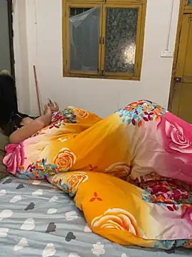 Snapshot of meide3854 chatting on March 15, 2026, 3:30 pm meide3854 online show from March 15, 2026, 3:30 pm