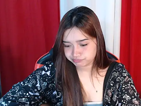 Snapshot of candy_shyxxx chatting on May 22, 2026, 4:43 am candy shyxxx online show from May 22, 2026, 4:43 am