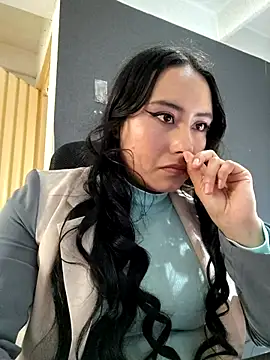 Snapshot of Venuz_Rivers_ chatting on January 5, 2026, 5:27 pm Venuz Rivers online show from January 5, 2026, 5:27 pm