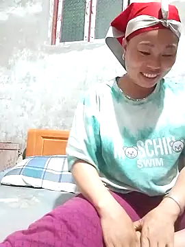 Maikha08 online show from June 22, 2026, 9:34 pm