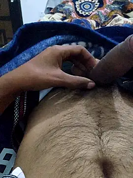 Snapshot of padosi_girl chatting on February 9, 2026, 6:17 pm padosi girl online show from February 9, 2026, 6:17 pm