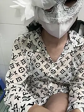 Snapshot of bi_biii chatting on February 21, 2026, 1:24 pm bi biii online show from February 21, 2026, 1:24 pm