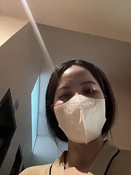 Snapshot of bi_biii chatting on February 14, 2026, 5:40 am bi biii online show from February 14, 2026, 5:40 am