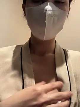 Snapshot of bi_biii chatting on February 10, 2026, 5:28 am bi biii online show from February 10, 2026, 5:28 am