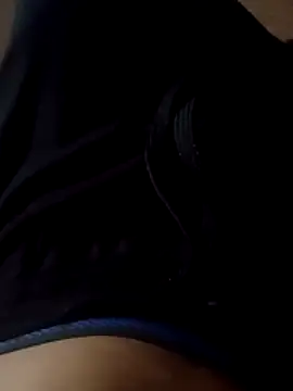 Wilmar0  online show from December 22, 2025, 7:58 pm