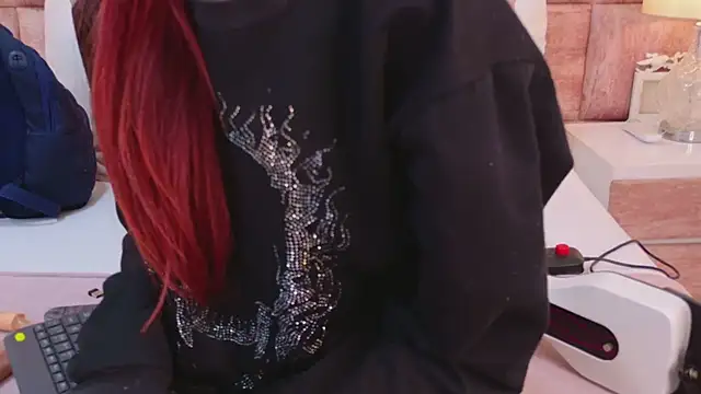 Snapshot of ScarlettFoox chatting on February 26, 2026, 12:05 pm ScarlettFoox online show from February 26, 2026, 12:05 pm