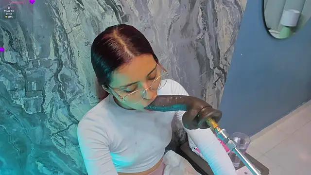 Snapshot of Ary__cherry chatting on March 1, 2026, 12:38 pm Ary cherry online show from March 1, 2026, 12:38 pm