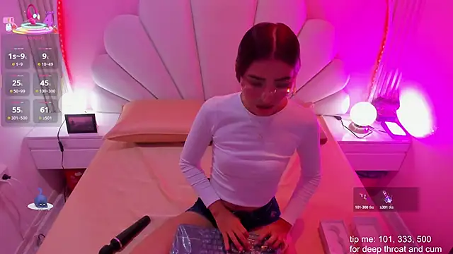 Ary  cherry online show from December 17, 2025, 7:30 pm