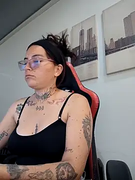 mara adiction online show from March 11, 2026, 8:47 pm