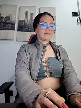 mara adiction online show from March 10, 2026, 9:30 pm