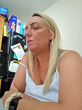 theblondecocklover online show from April 13, 2026, 9:24 am