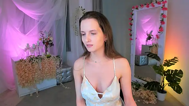 Ariadna Shy online show from February 2, 2025, 11:00 pm