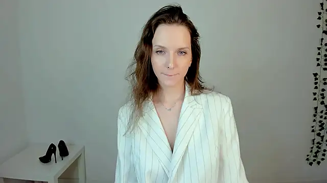 Snapshot of Ariadna_Shy chatting on February 7, 2026, 10:51 pm Ariadna Shy online show from February 7, 2026, 10:51 pm