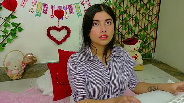 Snapshot of Georgia_Candy chatting on February 12, 2026, 4:01 am Georgia Candy online show from February 12, 2026, 4:01 am