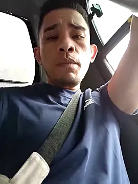 Gloryholeroom online show from May 21, 2026, 7:11 pm