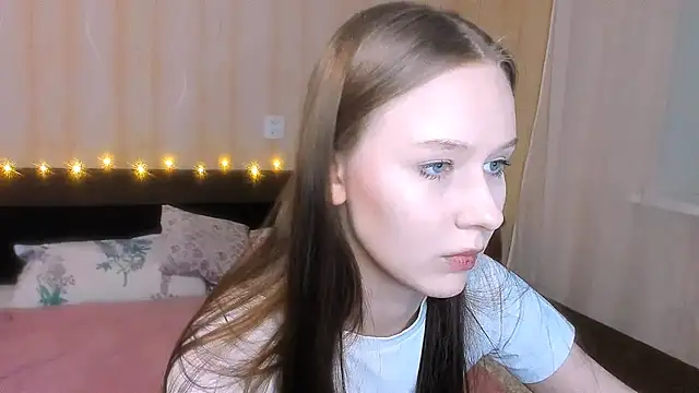 chloe wifey online show from February 8, 2026, 9:01 pm