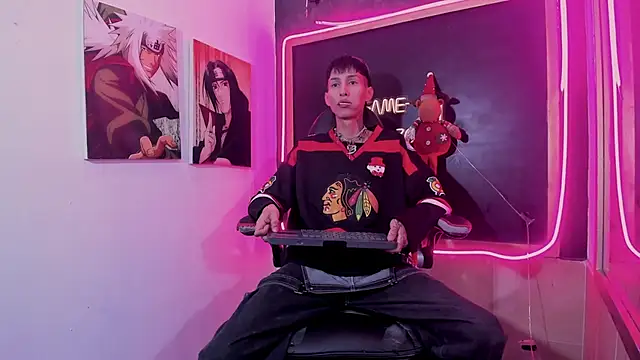 Snapshot of Daniel_Deluc77 chatting on December 22, 2025, 2:44 am Daniel Deluc77 online show from December 22, 2025, 2:44 am