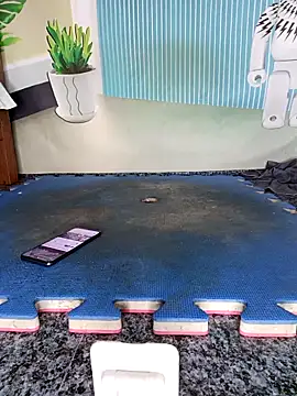 hi-miki online show from February 5, 2026, 12:45 pm