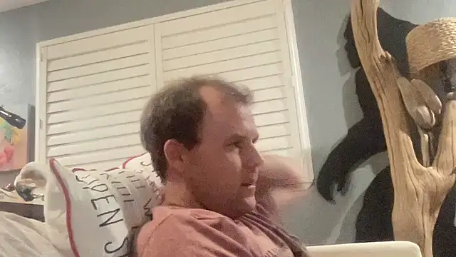 Studmuffin4you online show from January 6, 2026, 4:16 am